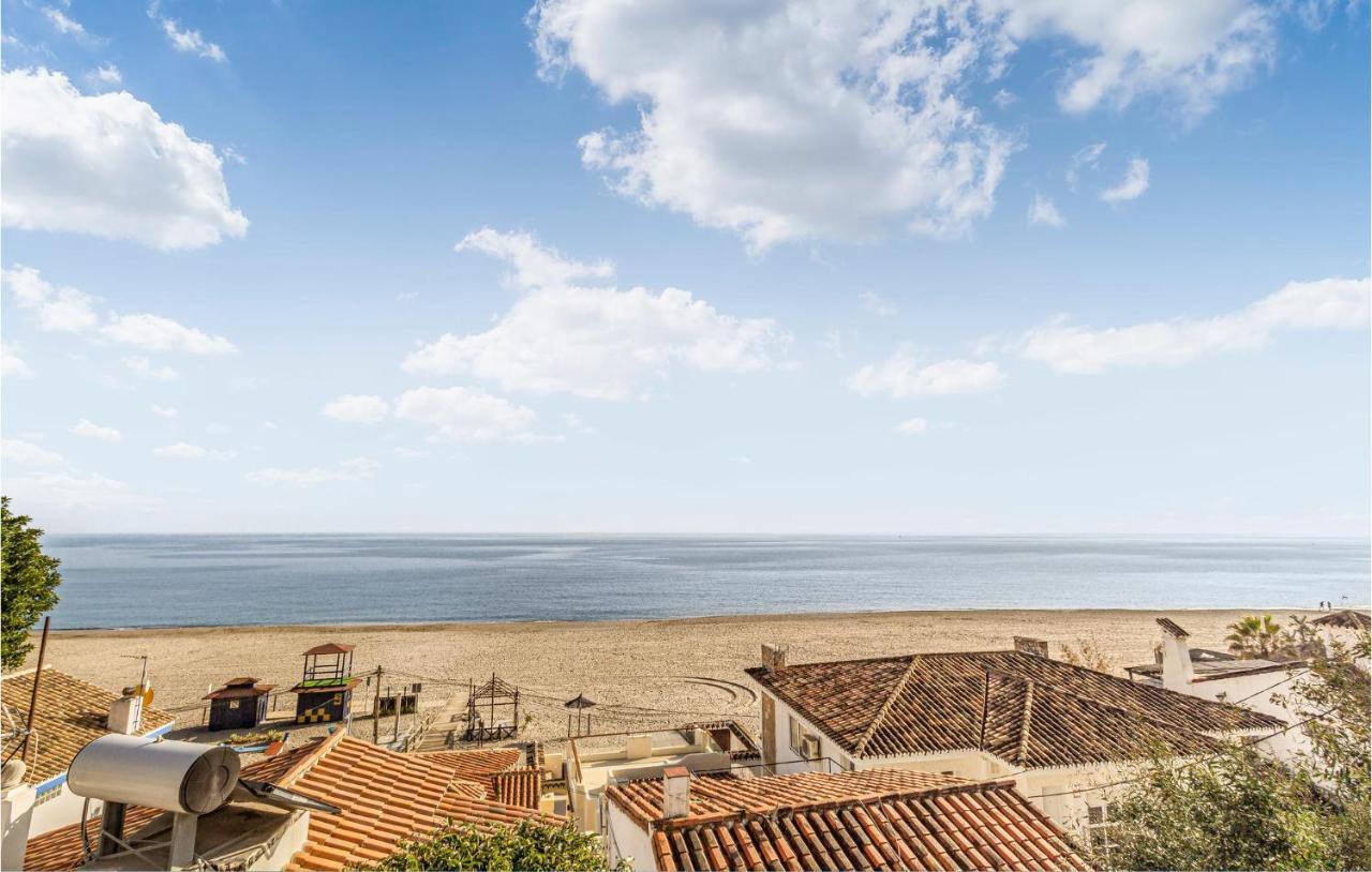 Cozy Apartment In Benalmadena With House Sea View Екстериор снимка