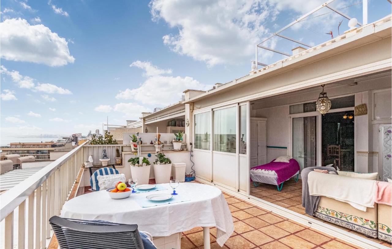Cozy Apartment In Benalmadena With House Sea View Екстериор снимка