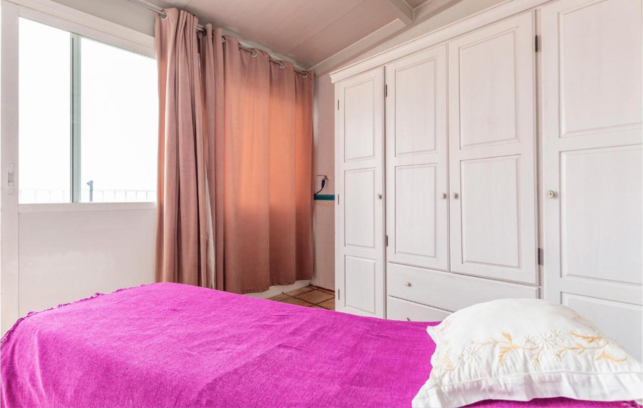Cozy Apartment In Benalmadena With House Sea View Екстериор снимка
